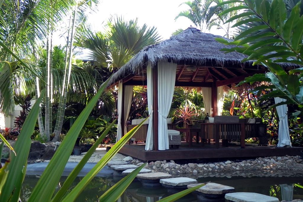 Forest Lodge: Bali-style Retreat *